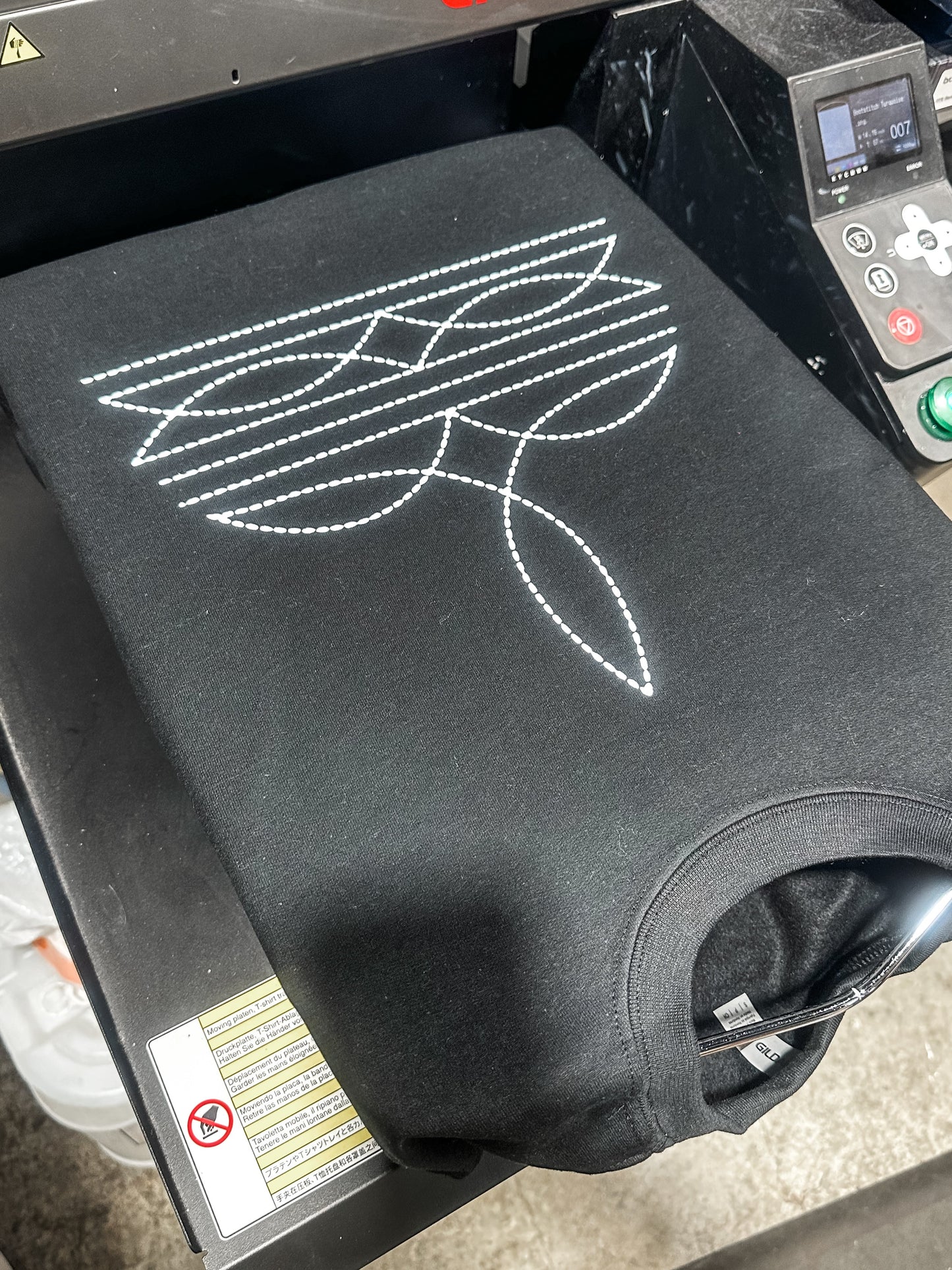 Boot Stitch Black/White Tee