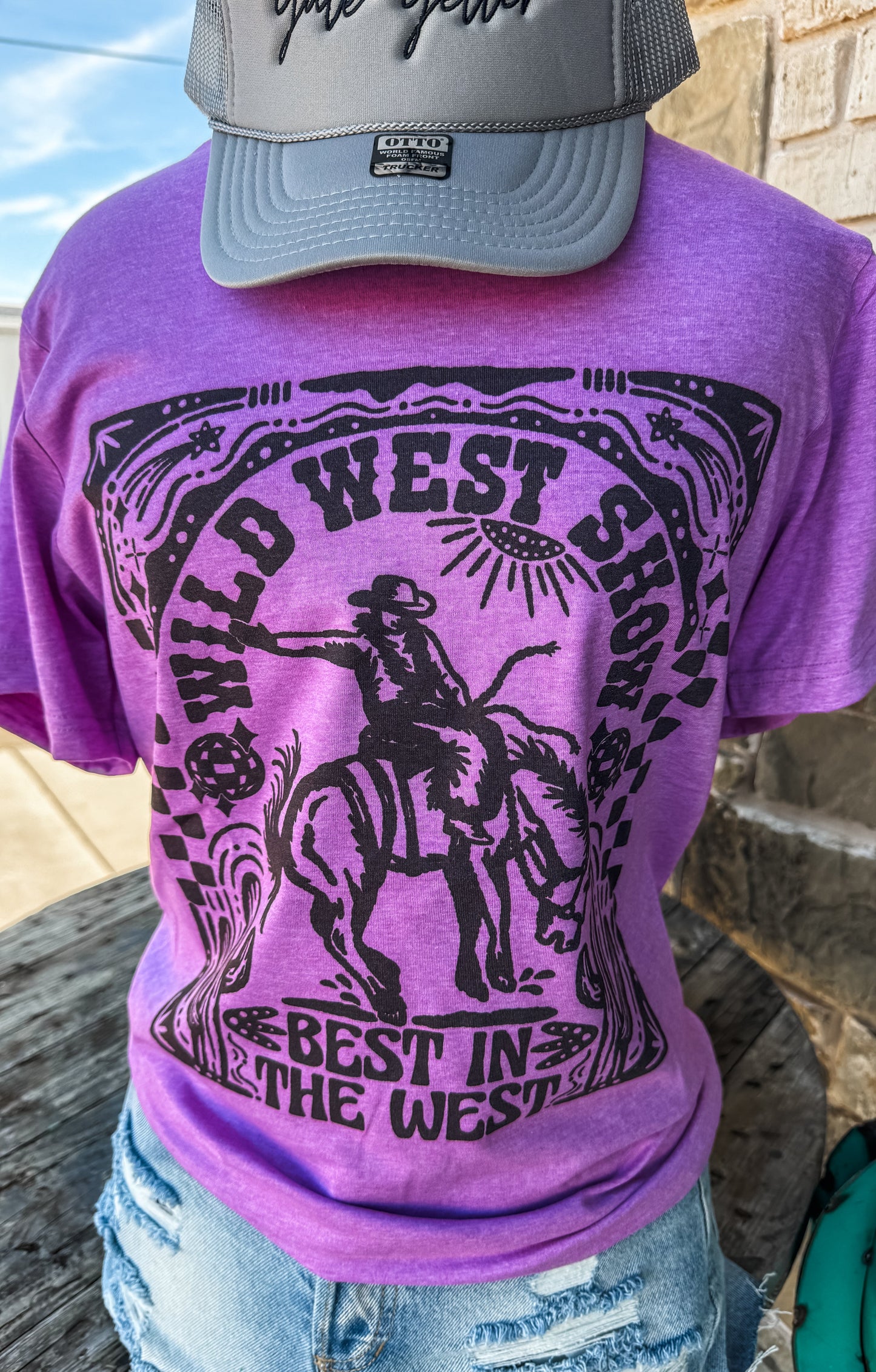 Wild West Show on Tee