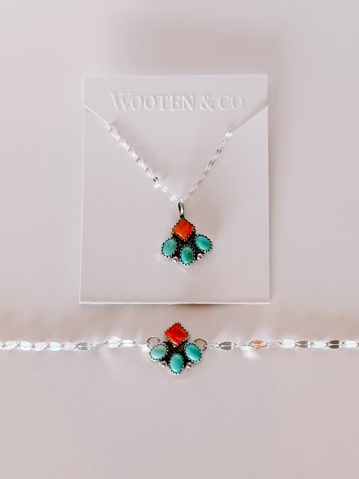 Flint Stone Cluster Necklace