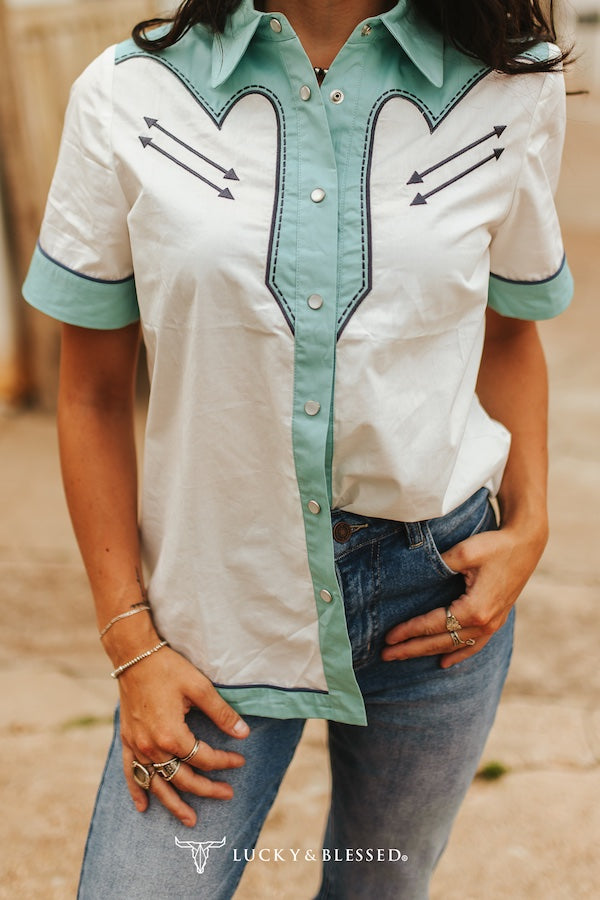 White W Blue design Cowgirl Pearl Snap Button Up Shirt Short Sleeve