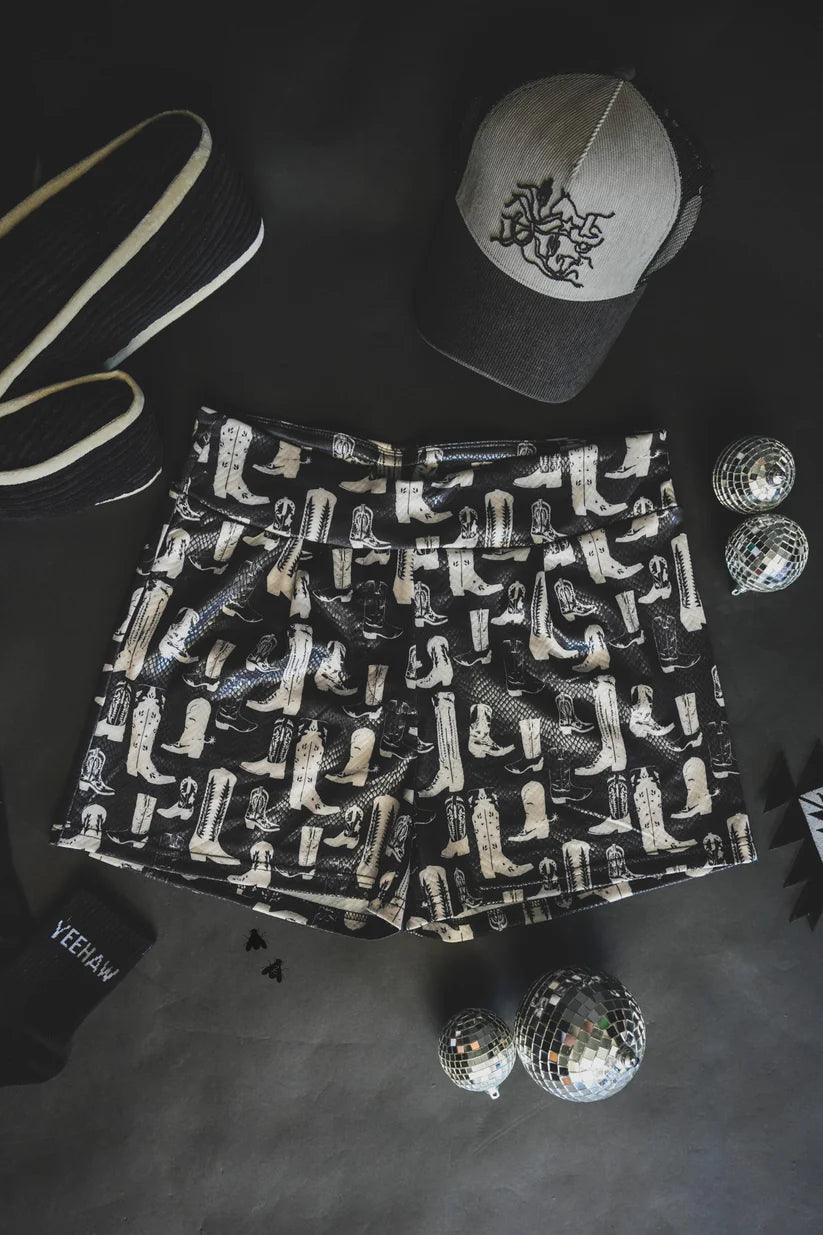 Boot-i-ful Shorts