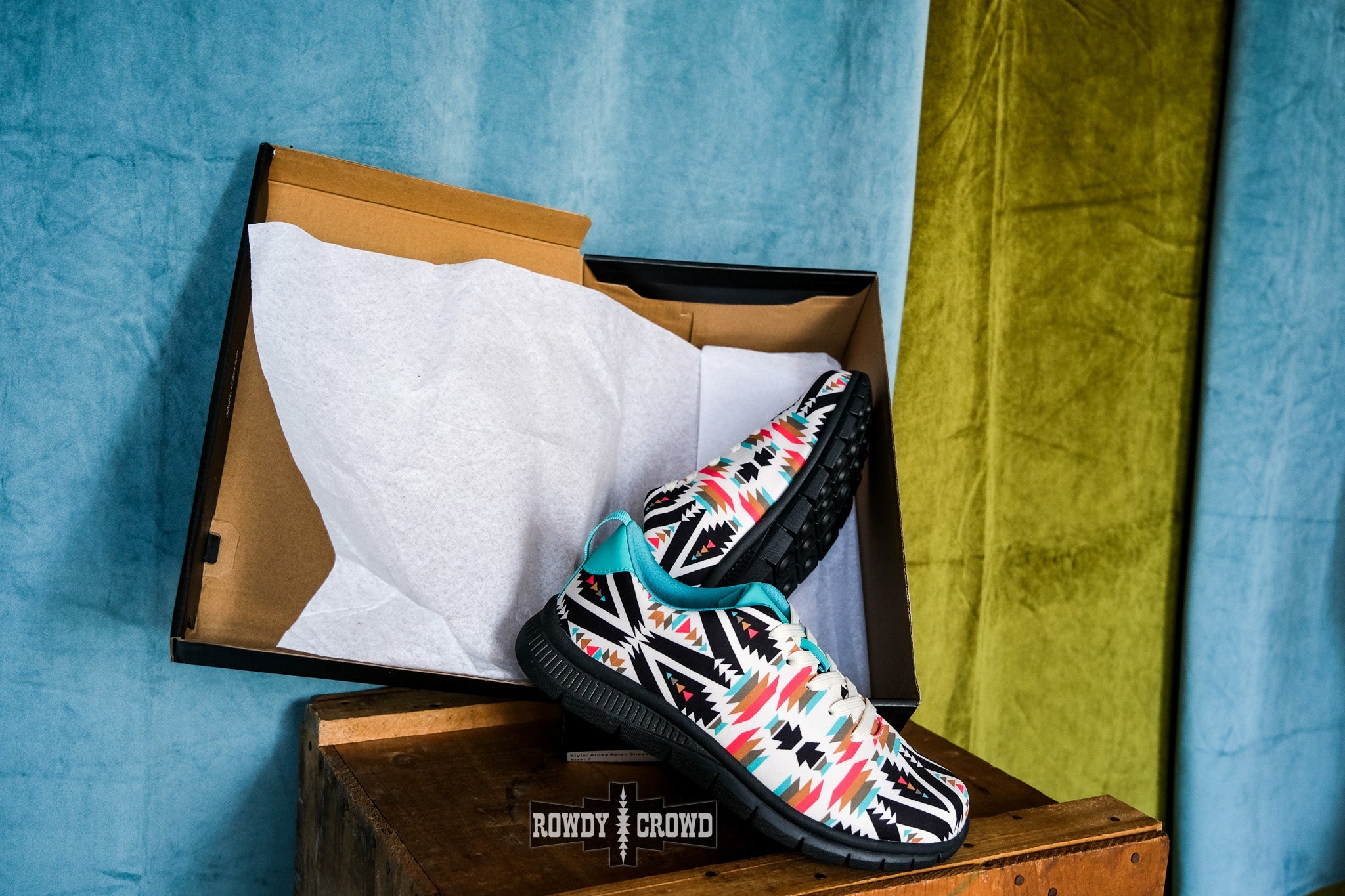 Aztec on sale tennis shoes