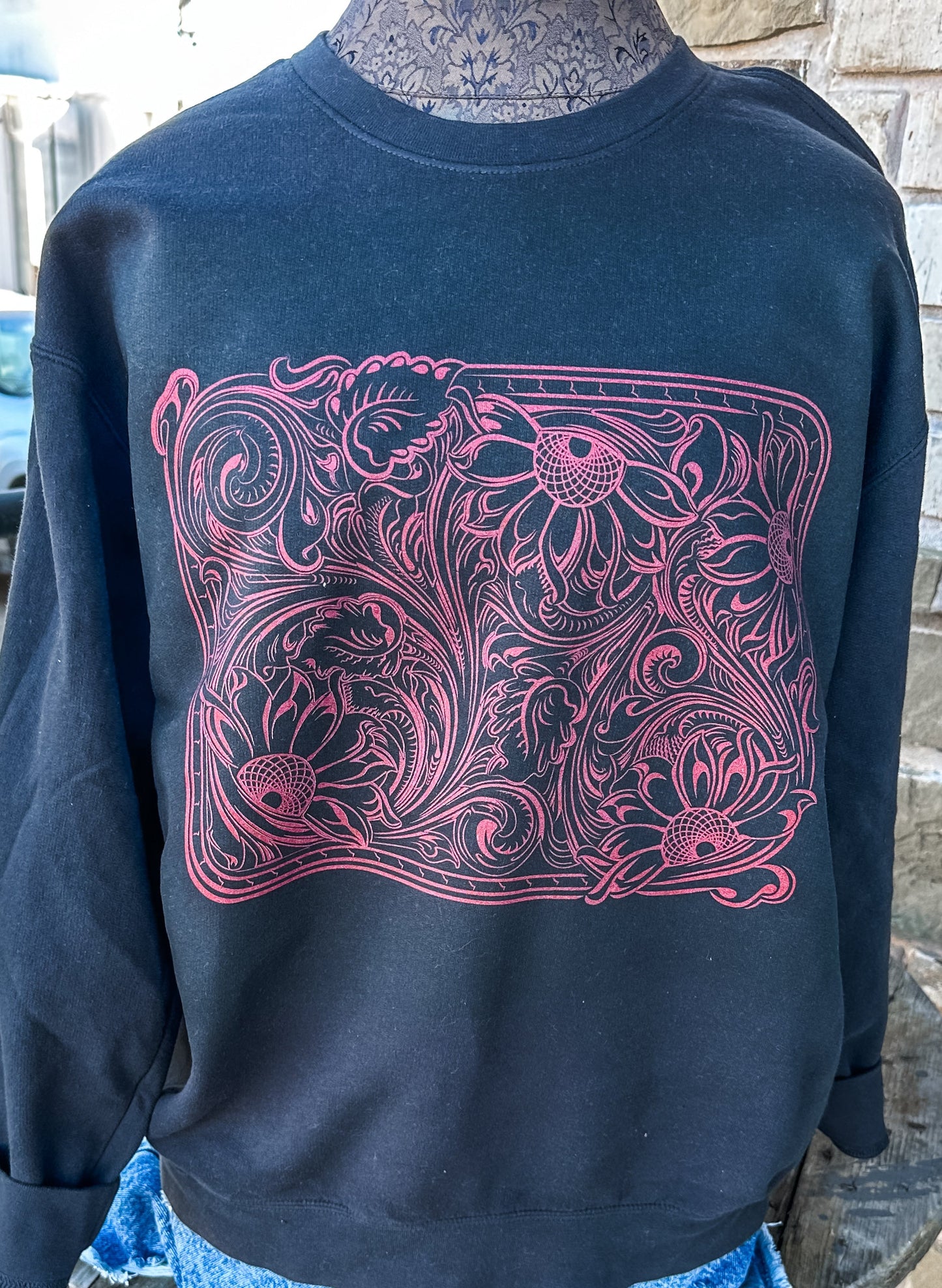 Tooled Buckle Red on Sweatshirt