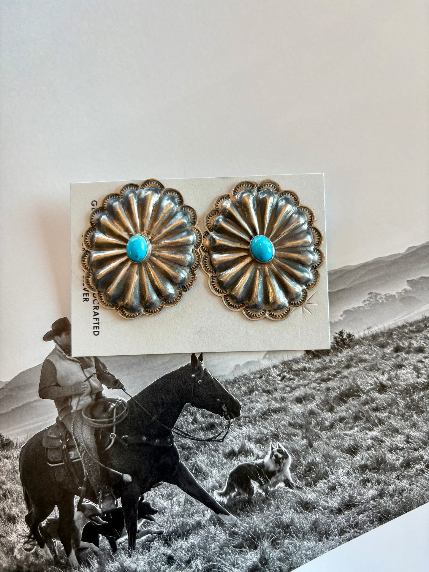 Large Kingman Conchos