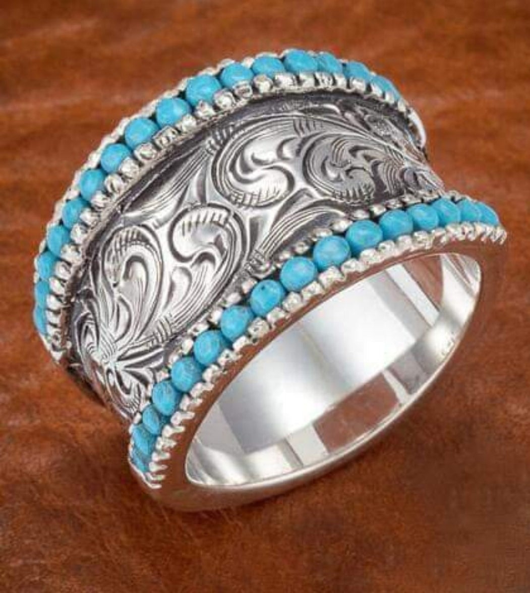 Beautiful FASHION Western Rings