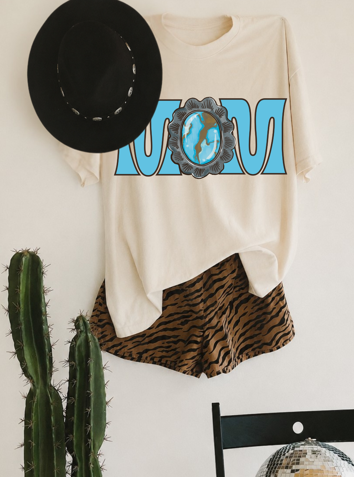 Turq Mom tee