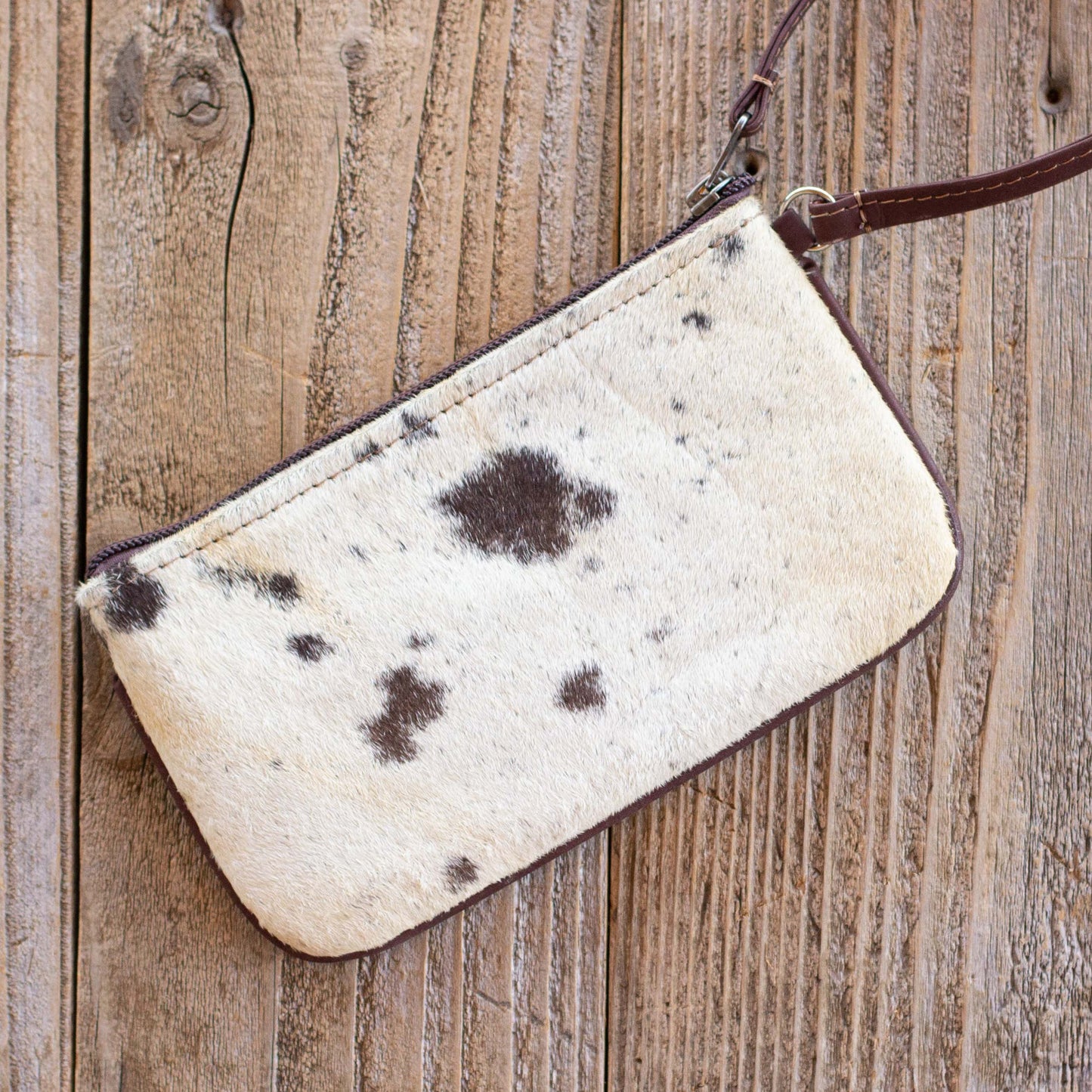Wristlet No. 587