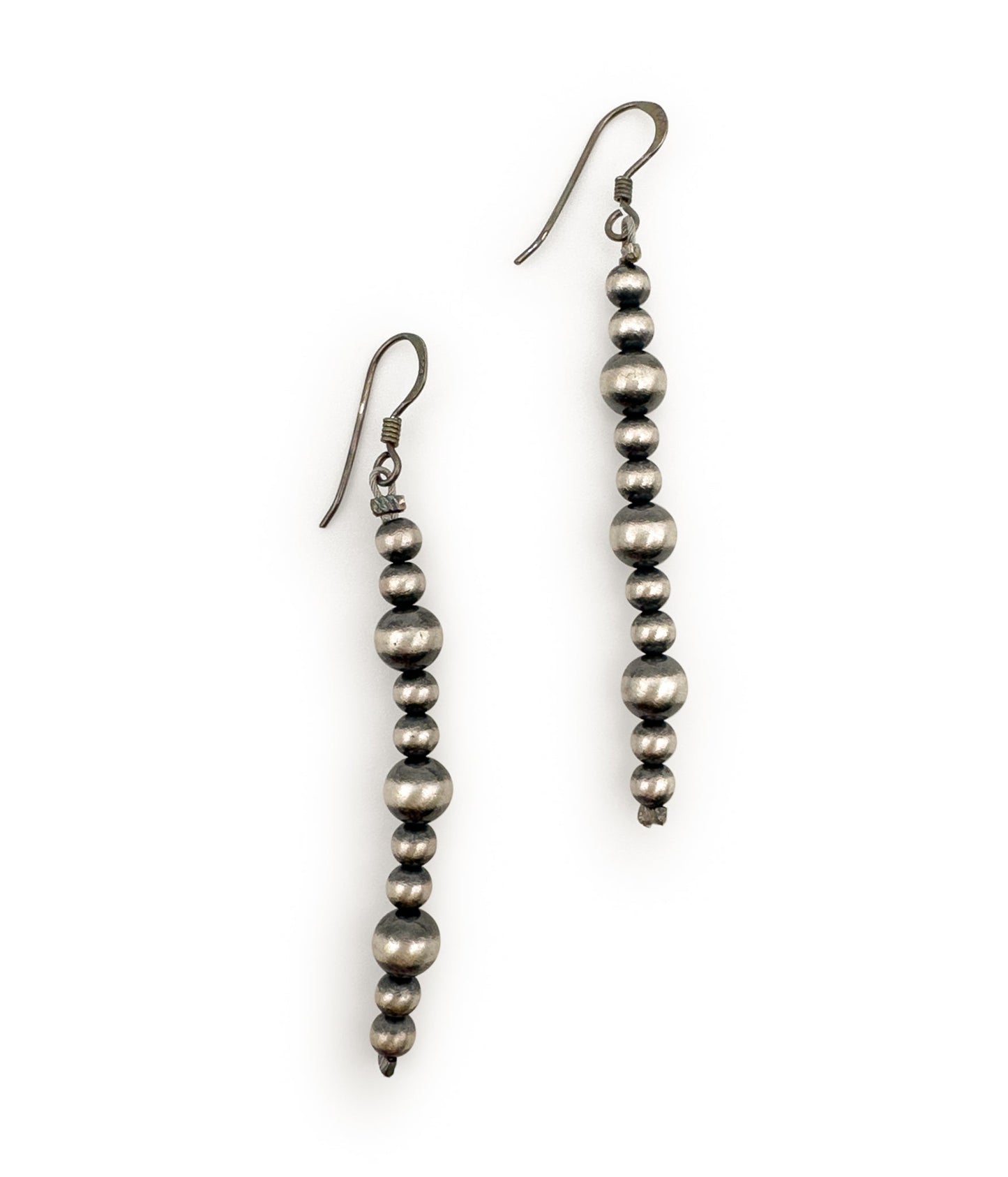 Rincon Navajo Pearl Earrings